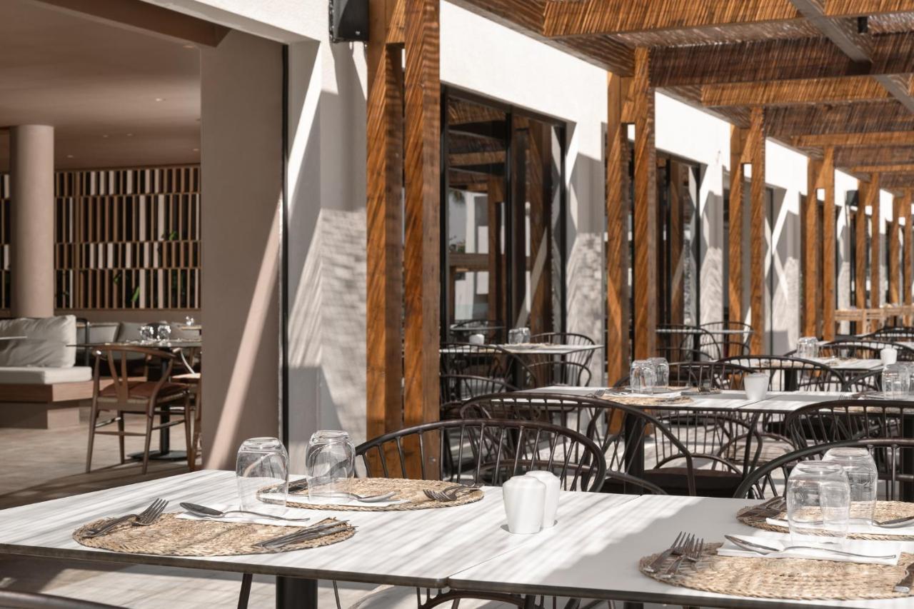 Helea Lifestyle Beach Resort Kallithéa Dış mekan fotoğraf Restaurant