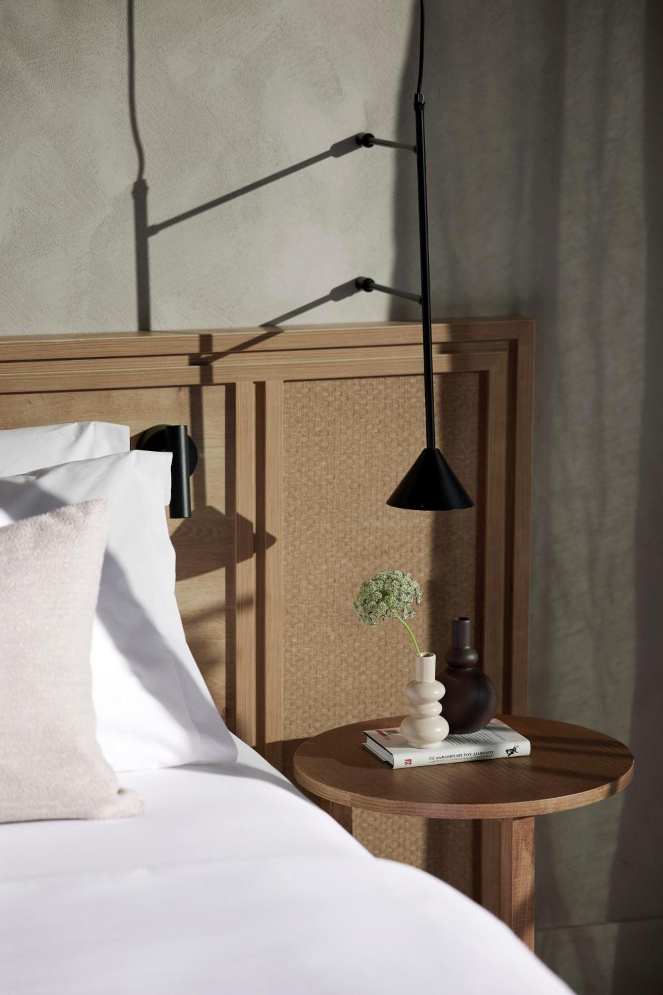 Helea Lifestyle Beach Resort Kallithéa Dış mekan fotoğraf A wall light